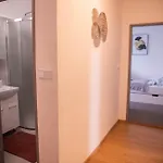公寓 Prostorny V Centru U Reky, 2 Loznice, Balkon Hradec Králové