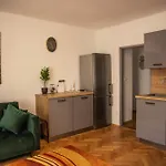 公寓 Prostorny V Centru U Reky, 2 Loznice, Balkon Hradec Králové