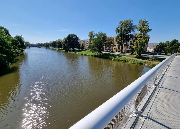 Prostorný V Centru U řeky, 2 Ložnice, Balkón *